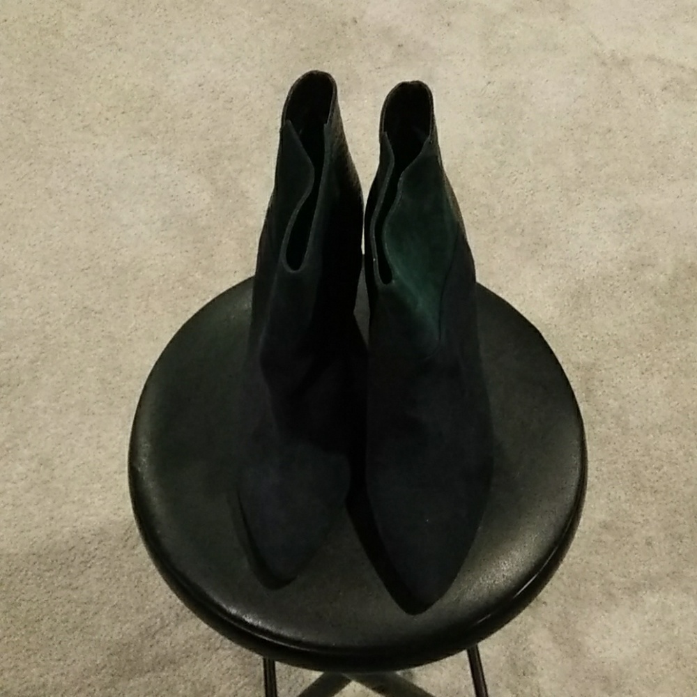 Chinese Laundry booties